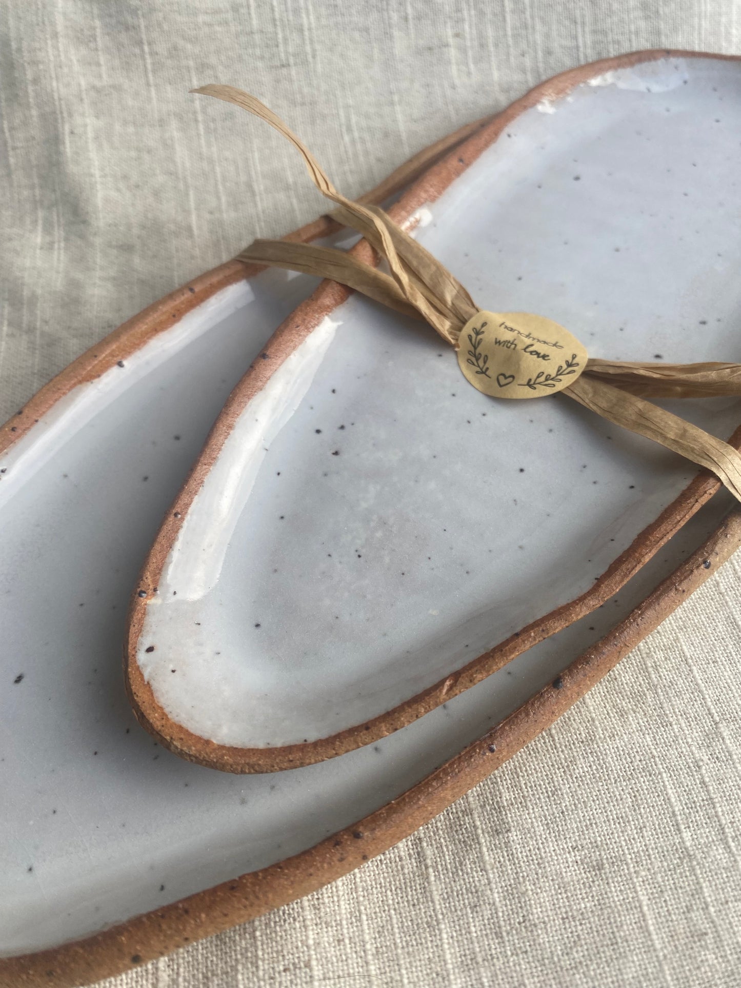 Oval Plate Duo