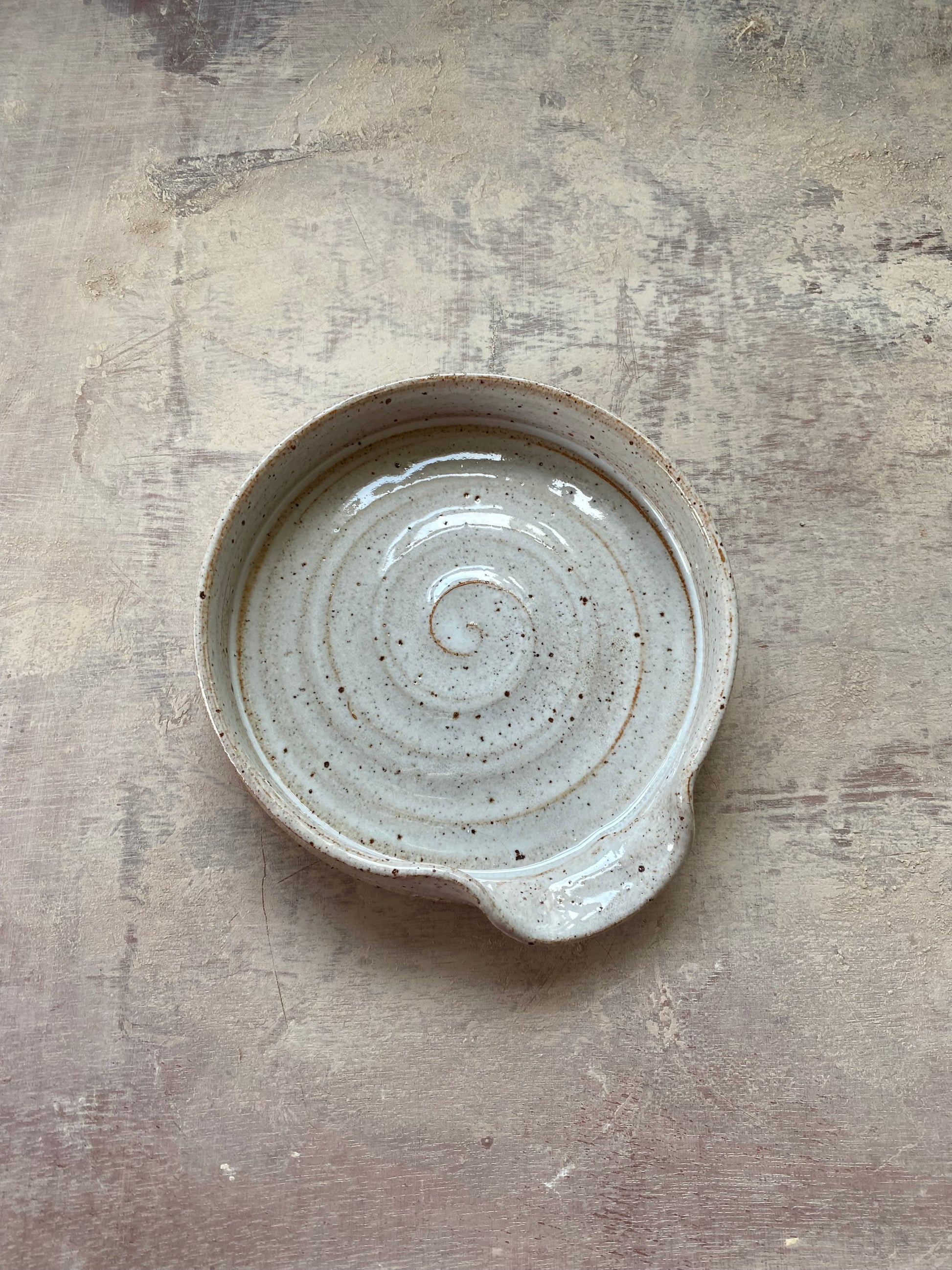 Beautiful handmade spoon rest in speckled white